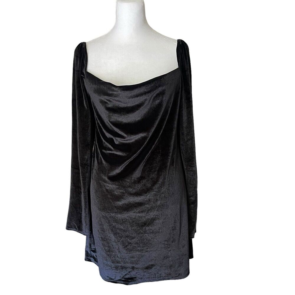 NWT Princess Polly Womens US 6 Black Star Power Velvet Mini Dress Long Sleeve